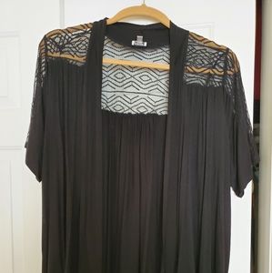 Avenue 26/28 Sweater